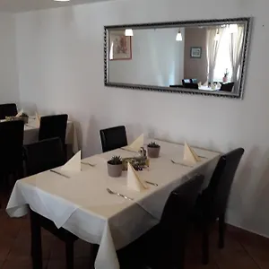 *** Отель Restaurant Stern Германия